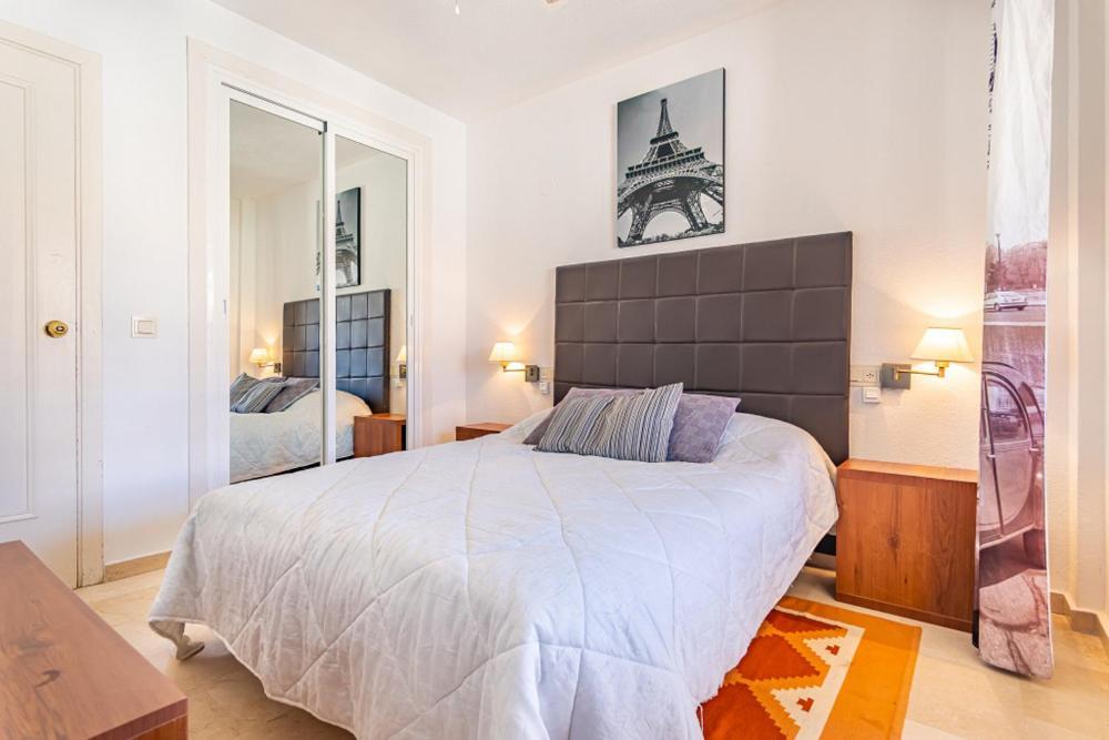 Appartement idéal pour chiller au soleil ! Fuengirola Extérieur photo
